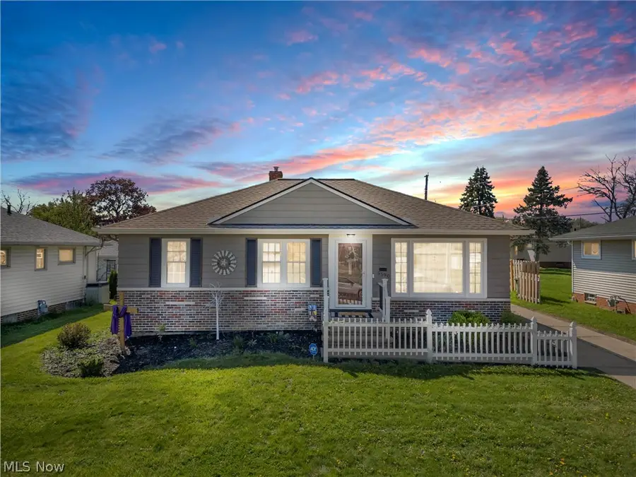 5590 Queens Highway, Parma, OH 44130 - #3