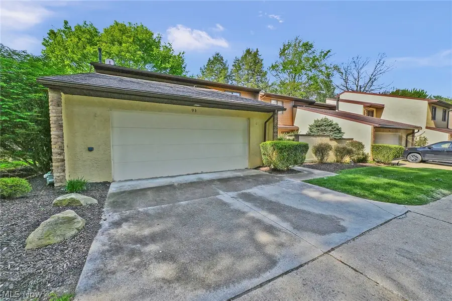 93 Silver Valley Boulevard, Munroe Falls, OH 44262 - #2