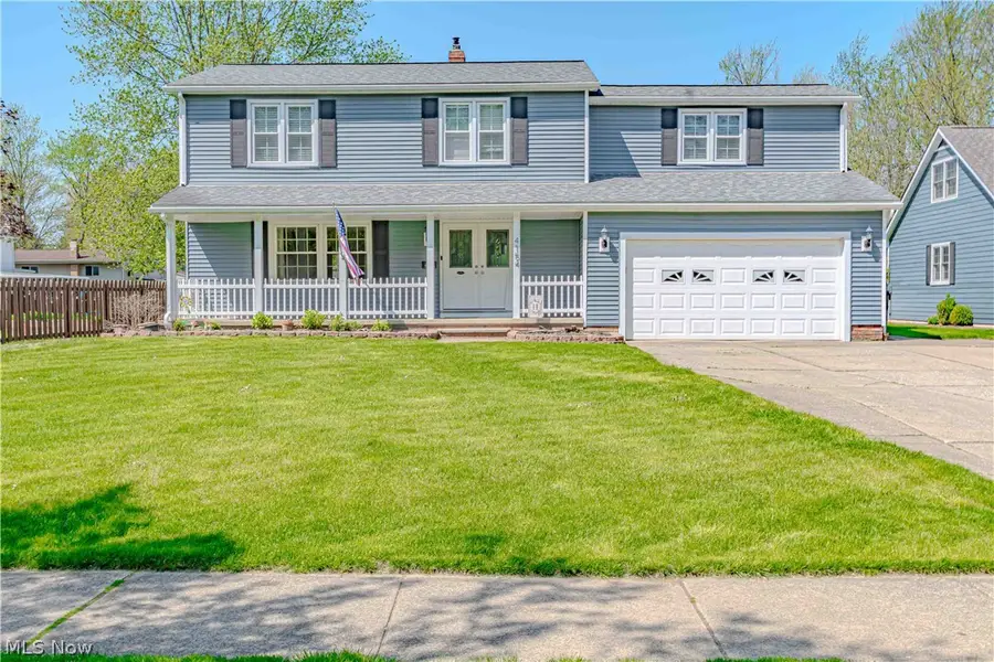 4154 Shelley Drive, North Olmsted, OH 44070 - #2