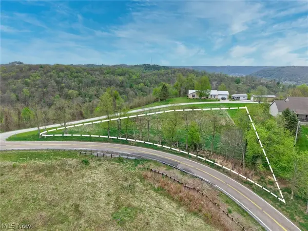 Country Boulevard, Clarington, OH 43915