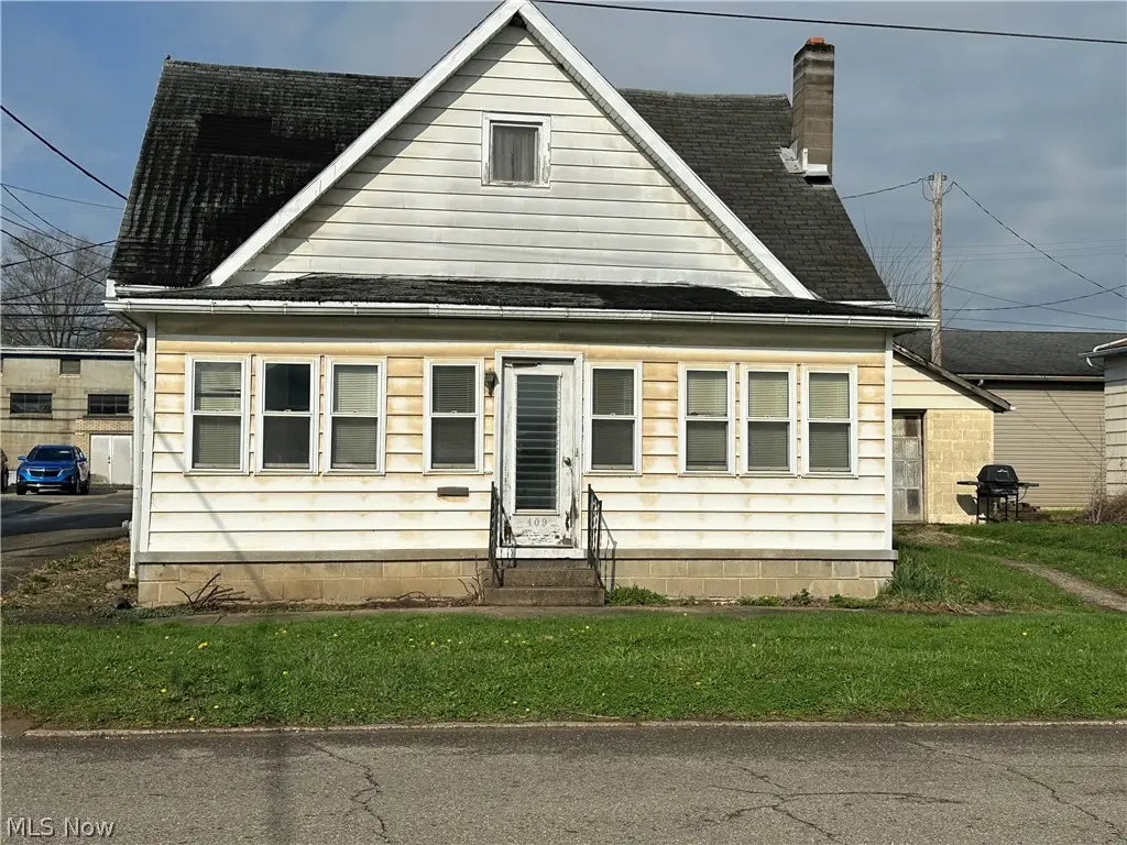 409 East Street, Caldwell, OH 43724 - #1