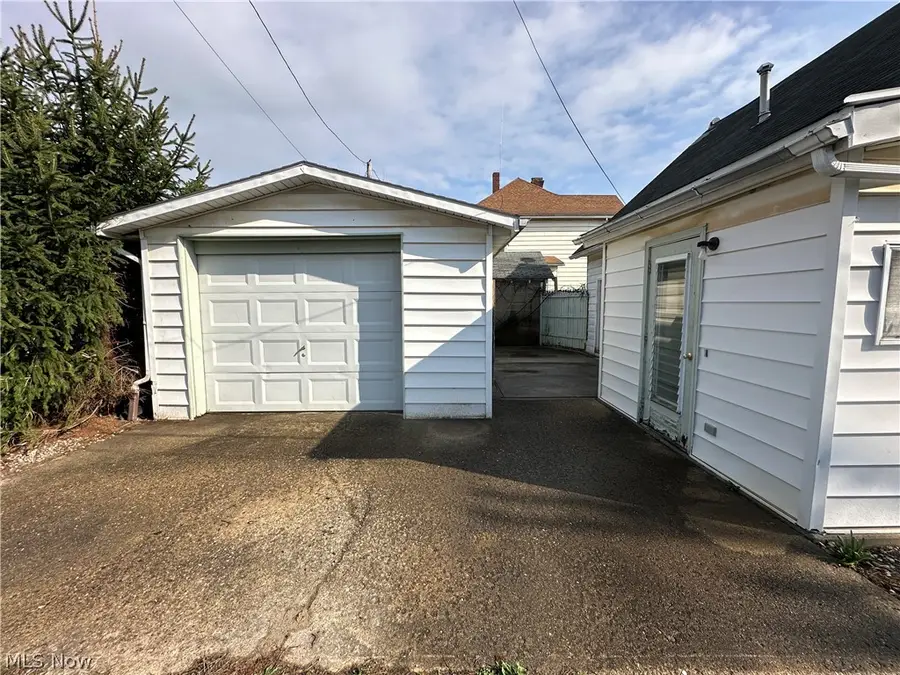 409 East Street, Caldwell, OH 43724 - #3