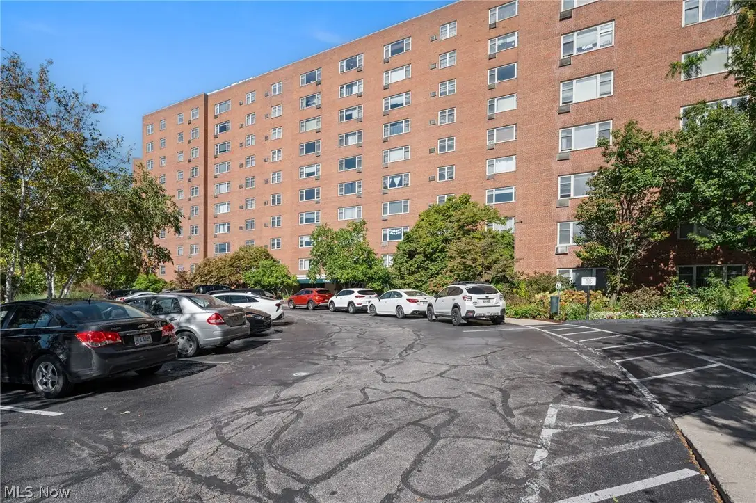 11820 Edgewater Drive #718, Lakewood, OH 44107 - #1