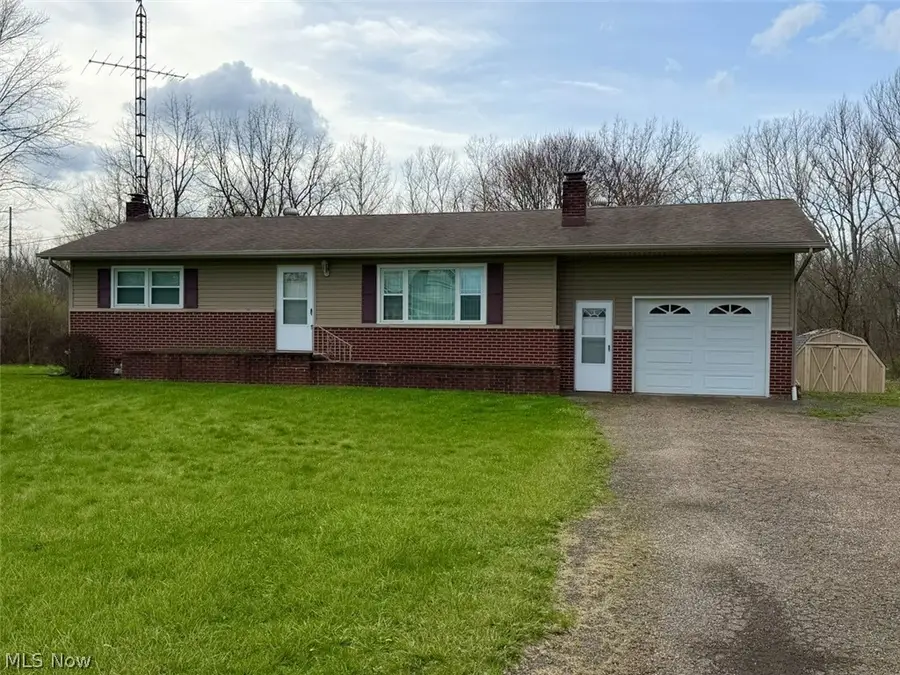 11455 Walnut Ne Avenue, Alliance, OH 44601 - #2