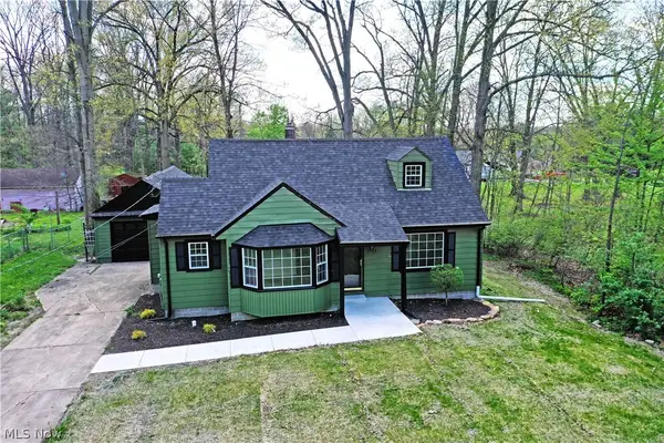 3384 Lakeside Drive, Mineral Ridge, OH 44440