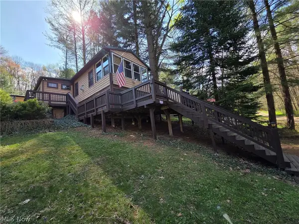 7374 Lakeshore Drive, Carrollton, OH 44615