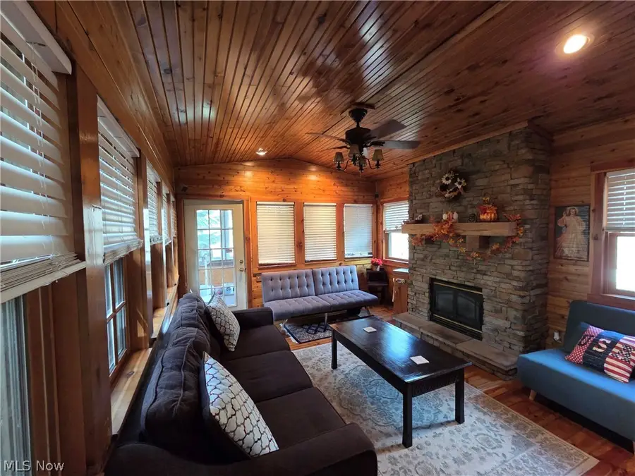 7374 Lakeshore Drive, Carrollton, OH 44615 - #3