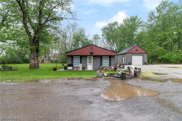1057 Tremont Ne Avenue, East Canton, OH 44730