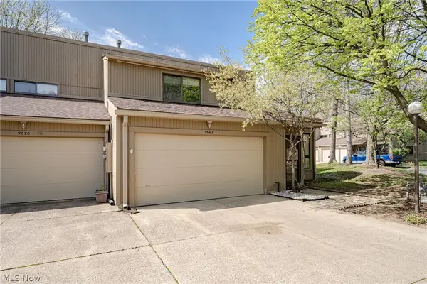 9668 Abbeyshire Way, Mentor, OH 44060