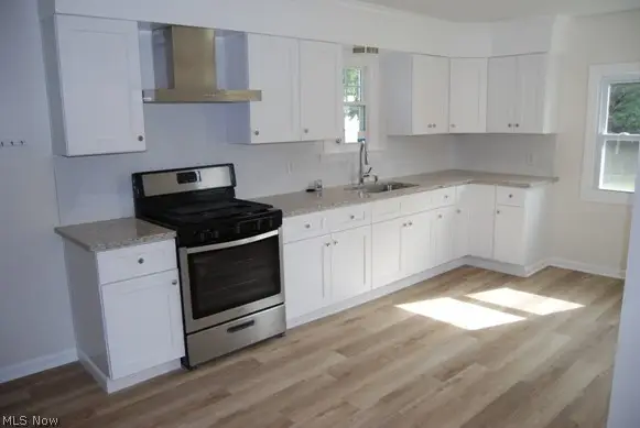 9417 Fernhill Avenue, Parma, OH 44129 - #3