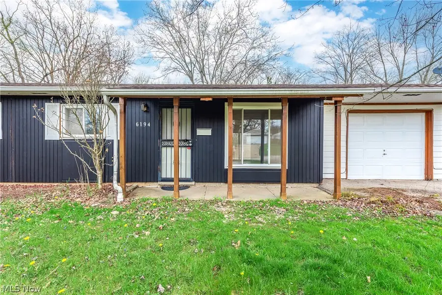 6194 Eldridge Boulevard, Bedford Heights, OH 44146 - #3