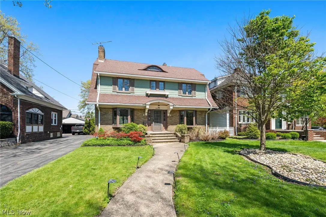 14920 Lake Avenue, Lakewood, OH 44107 - #1