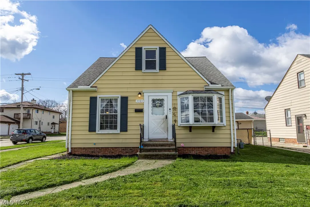 3303 Liggett Drive, Parma, OH 44134 - #1