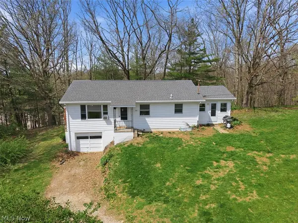 3741 Mayfair Lane, Cambridge, OH 43725