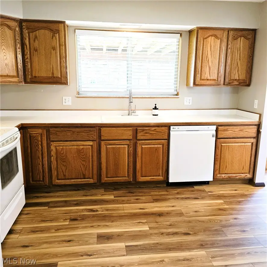 17016 Lanier Avenue, Strongsville, OH 44136 - #2