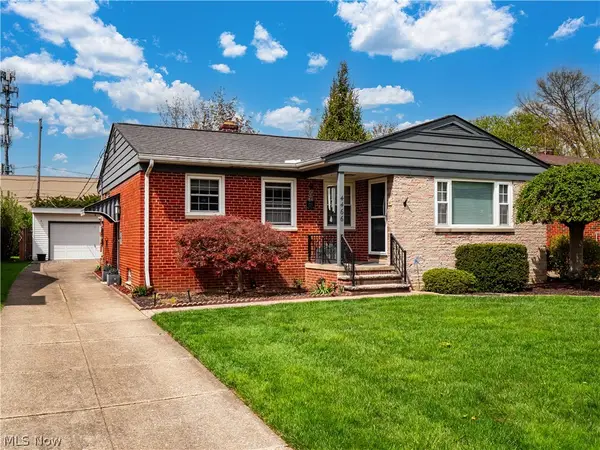 4466 W 215th Street, Fairview Park, OH 44126