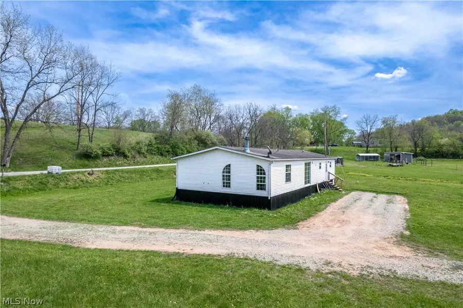 5762 Wadesville Road, Belleville, WV 26133 - #3