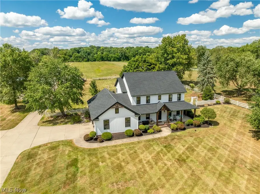 11121 Geib Ne Avenue, Hartville, OH 44632 - #2