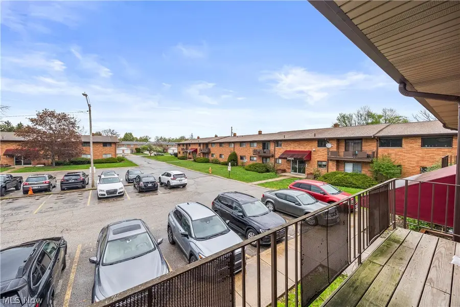 24635 Clareshire Drive #203, North Olmsted, OH 44070 - #3