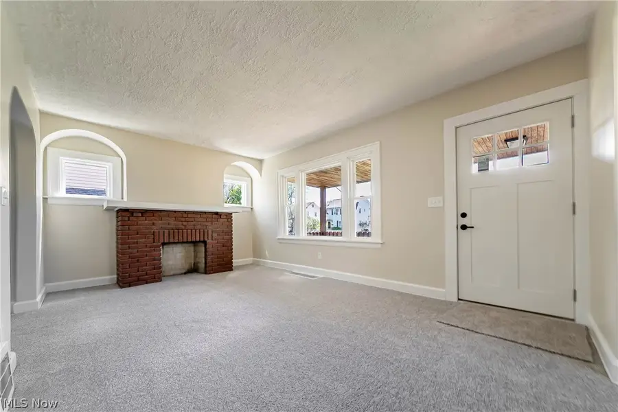 17408 Elsienna Avenue, Cleveland, OH 44135 - #3