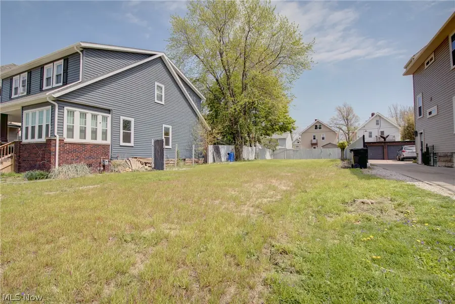 1283 W 106th Street, Cleveland, OH 44102 - #2