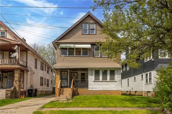 16007 Huntmere Avenue, Cleveland, OH 44110