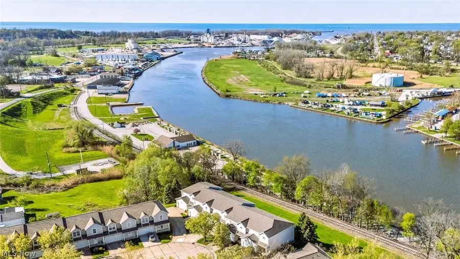 90 Grand Key Drive, Grand River, OH 44045 - #2