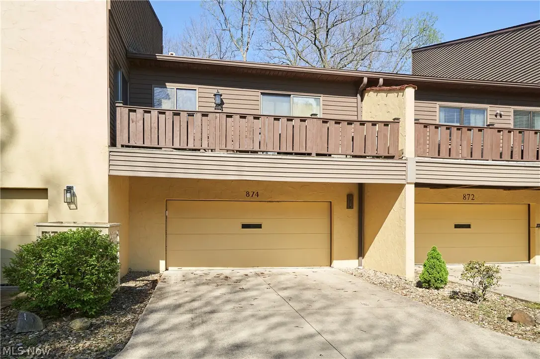 874 Hampton Ridge Drive, Akron, OH 44313 - #1