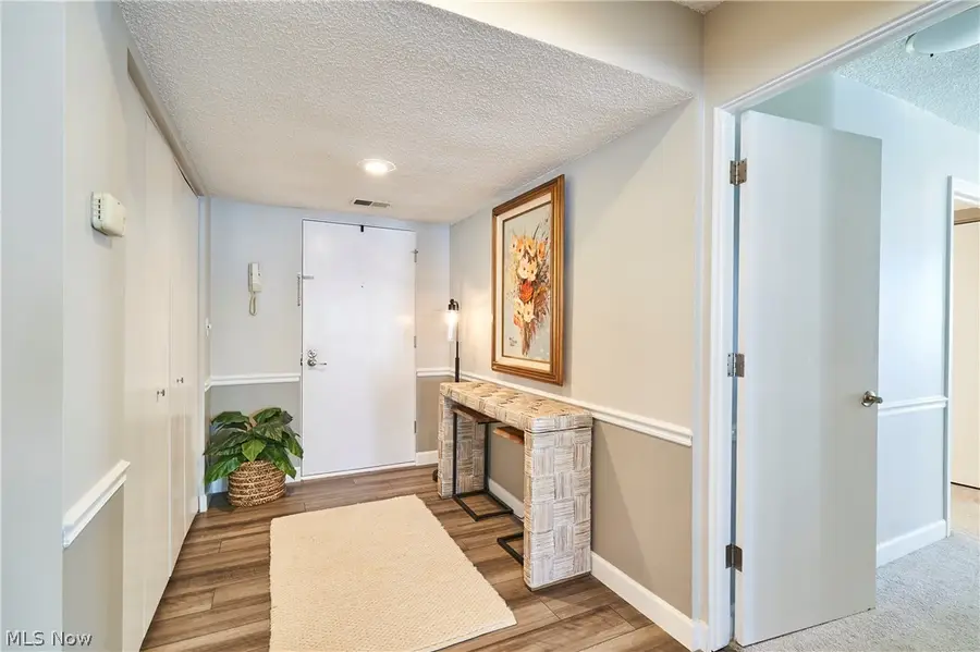 874 Hampton Ridge Drive, Akron, OH 44313 - #2