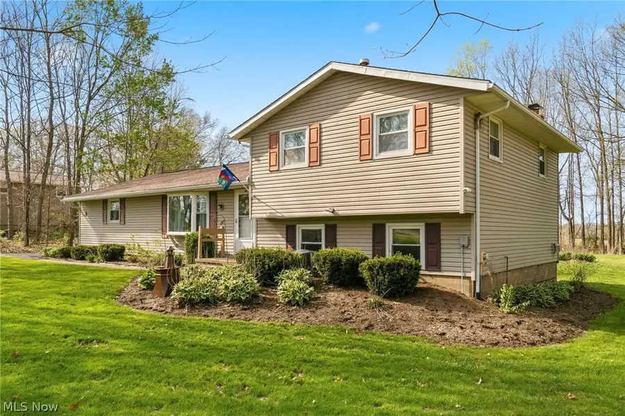 12555 Kaywood Nw Street, Massillon, OH 44647 - #2