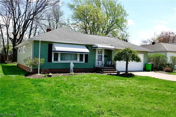 1661 Chelmsford Road, Mayfield Heights, OH 44124