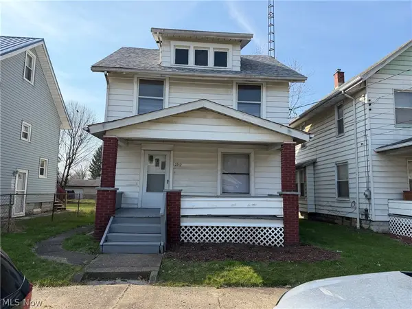 2212 Indiana Ne Way, Canton, OH 44705