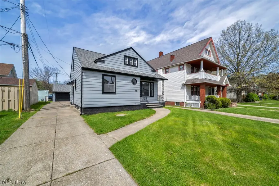 11109 Langton Avenue, Garfield Heights, OH 44125 - #2
