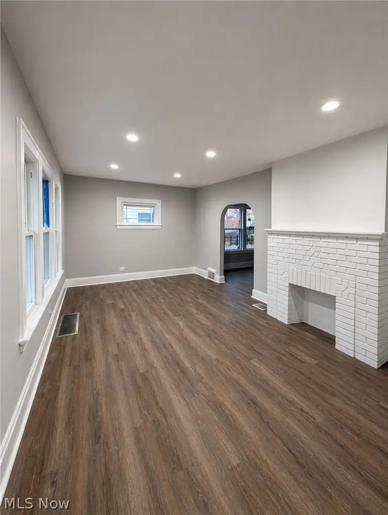13316 Edgewood Avenue, Cleveland, OH 44105 - #2