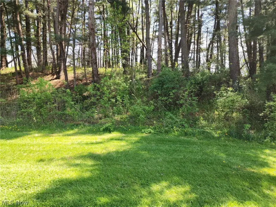 Glenpark Ne Drive, Bolivar, OH 44612 - #3