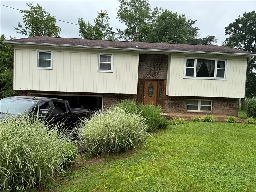 2501 26th Place, Parkersburg, WV 26101 - #3