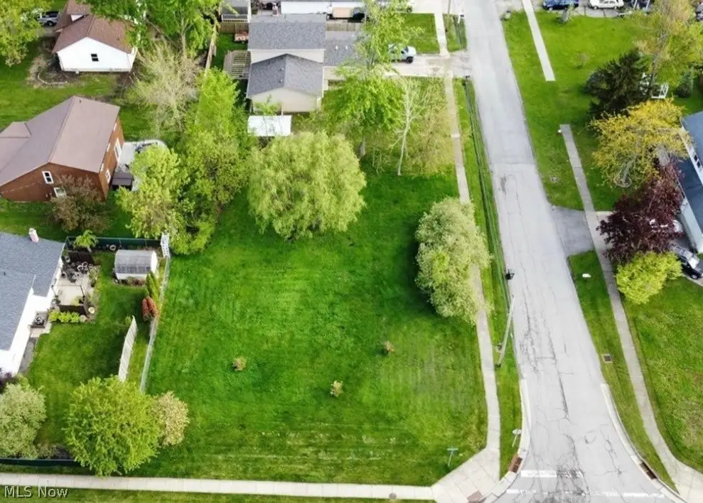 Pasadena Avenue, Sheffield Lake, OH 44054 - #1