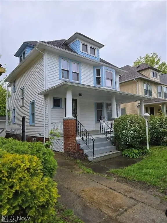 9502 Empire Avenue, Cleveland, OH 44108