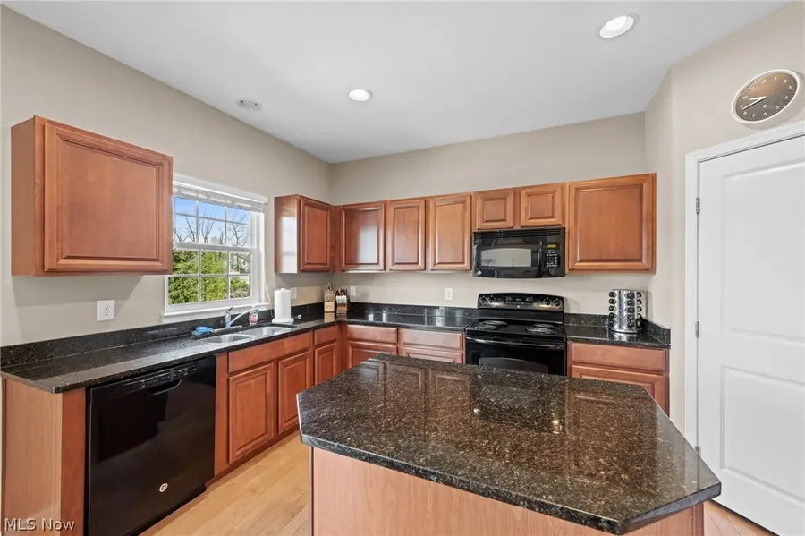 3819 Arcadia Circle, Willoughby, OH 44094 - #2