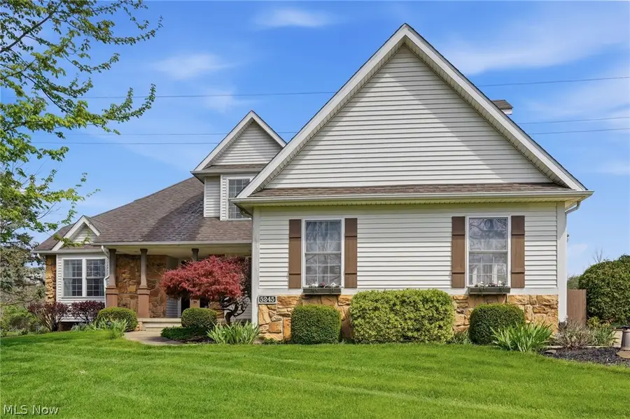 5245 Markwood Court, Valley City, OH 44280 - #2