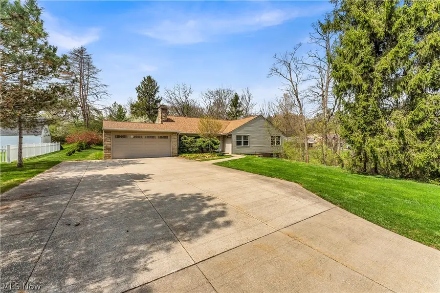 8556 Brecksville Road, Brecksville, OH 44141 - #2