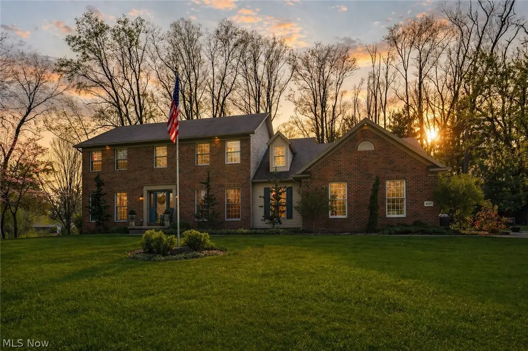 5137 Plain Center Ne Avenue, Canton, OH 44714 - #1