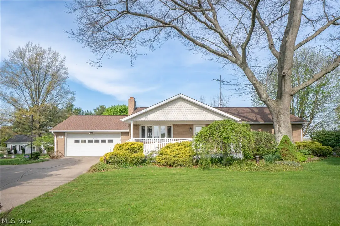 6501 Ravenna Avenue, Louisville, OH 44641 - #1