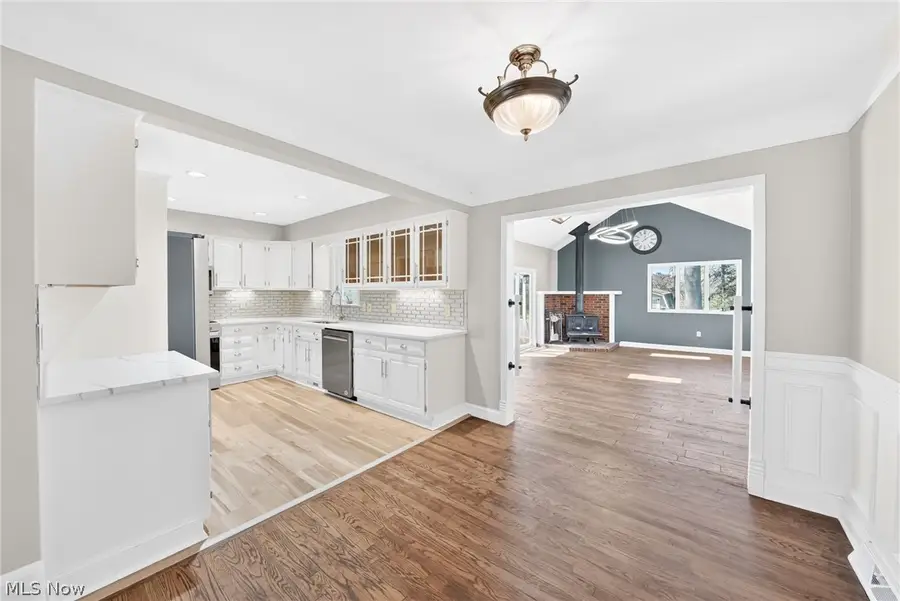 8218 Webster Road, Strongsville, OH 44136 - #3