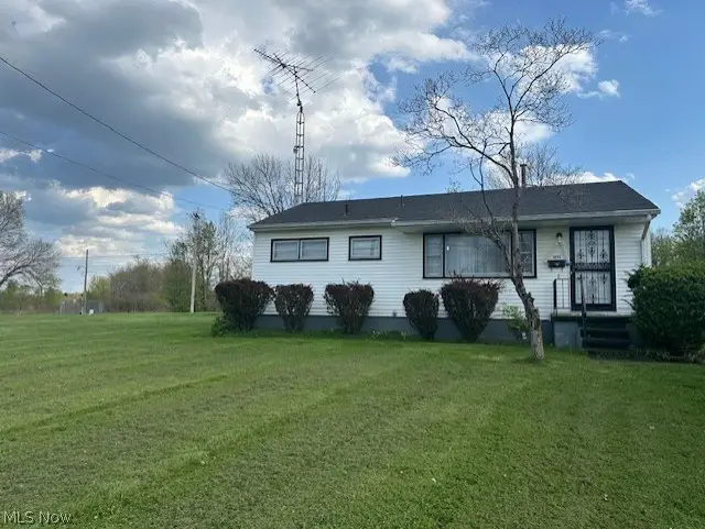 1171 Doris Drive, Hubbard, OH 44425 - #3