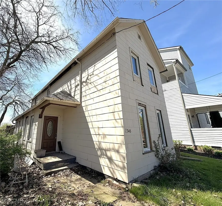 1346 W 54th Street, Cleveland, OH 44108 - #2