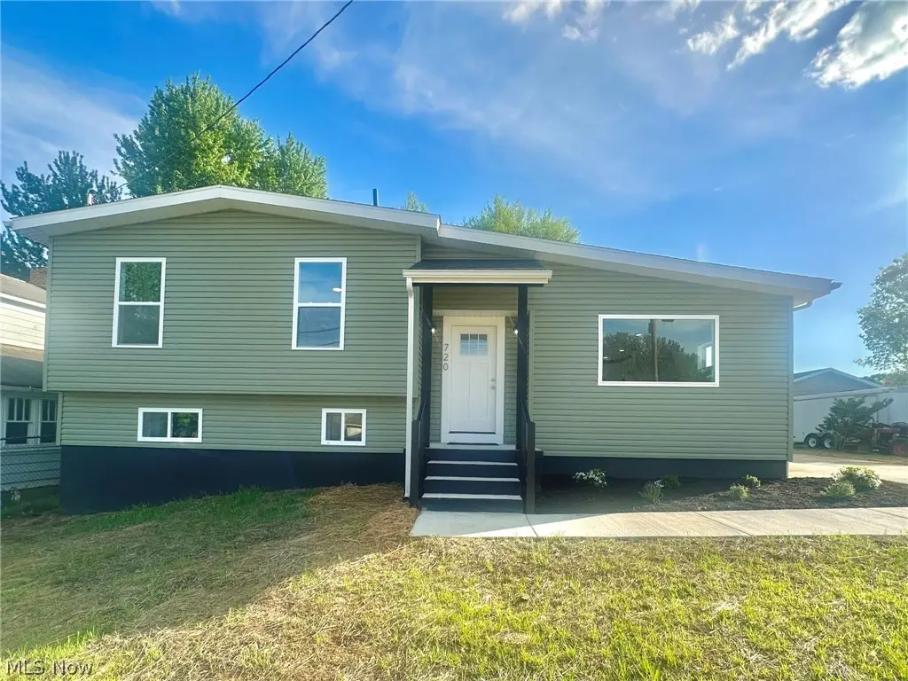 720 57th Street, Vienna, WV 26105 - #1