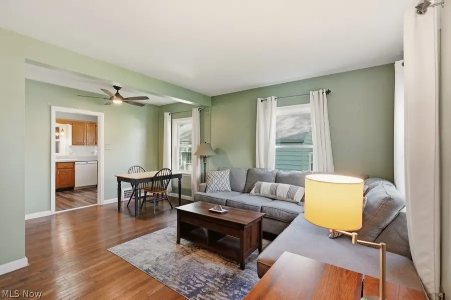 1620 Sackett Avenue, Cuyahoga Falls, OH 44223 - #3