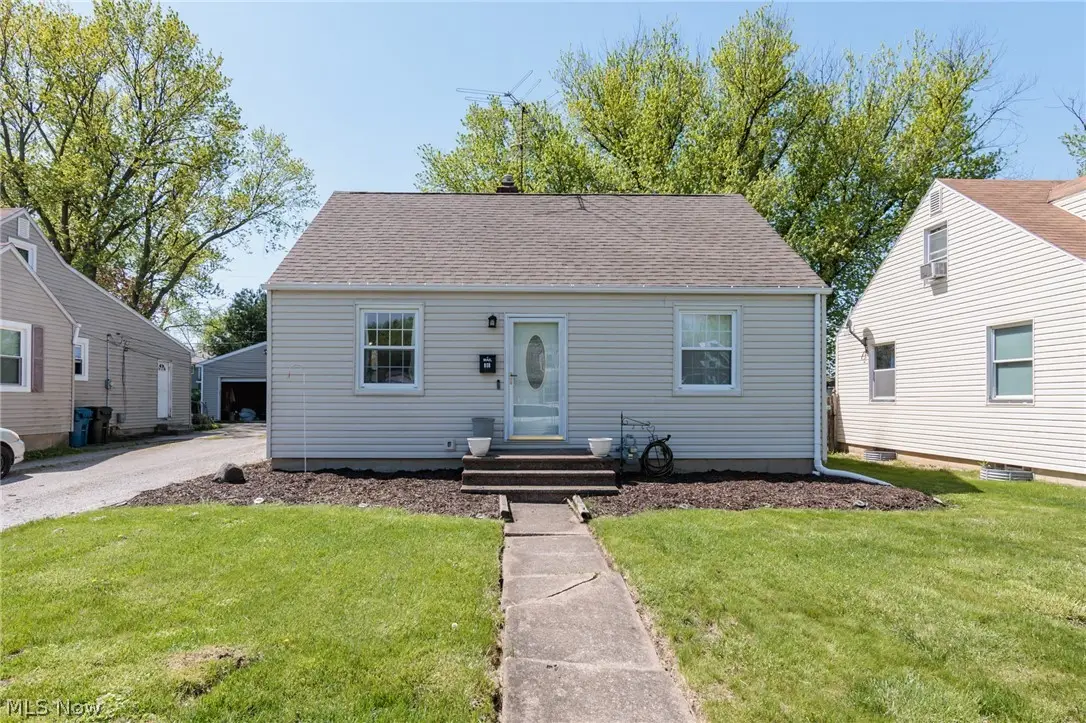 838 Warwick Drive, Sheffield Lake, OH 44054 - #1