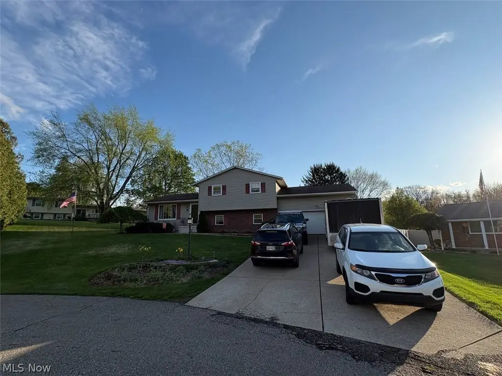 503 Meadowridge Nw Avenue, Canton, OH 44708 - #1